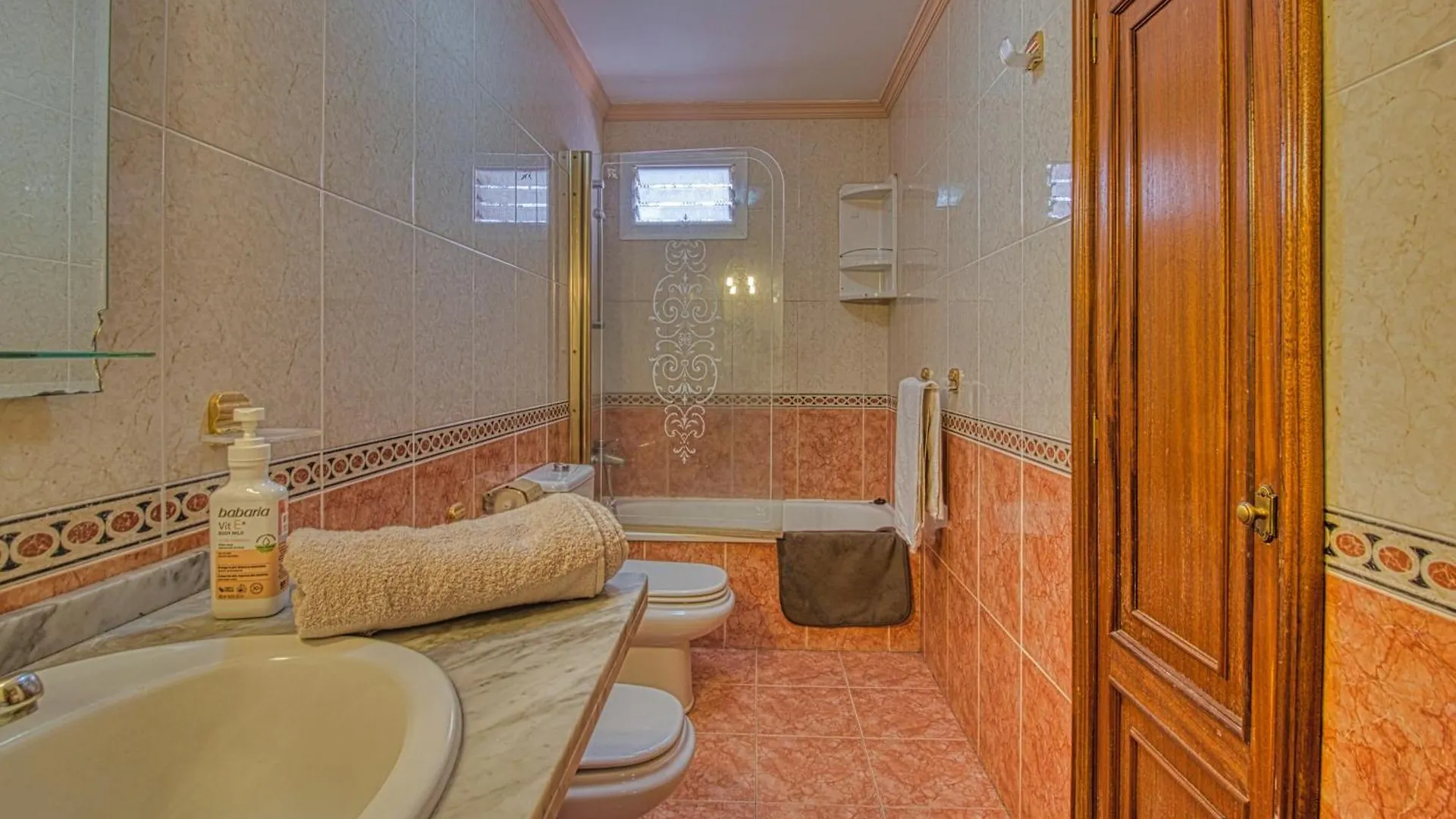 Home Radazul Beach Sea View & Wiffi Free 0*,