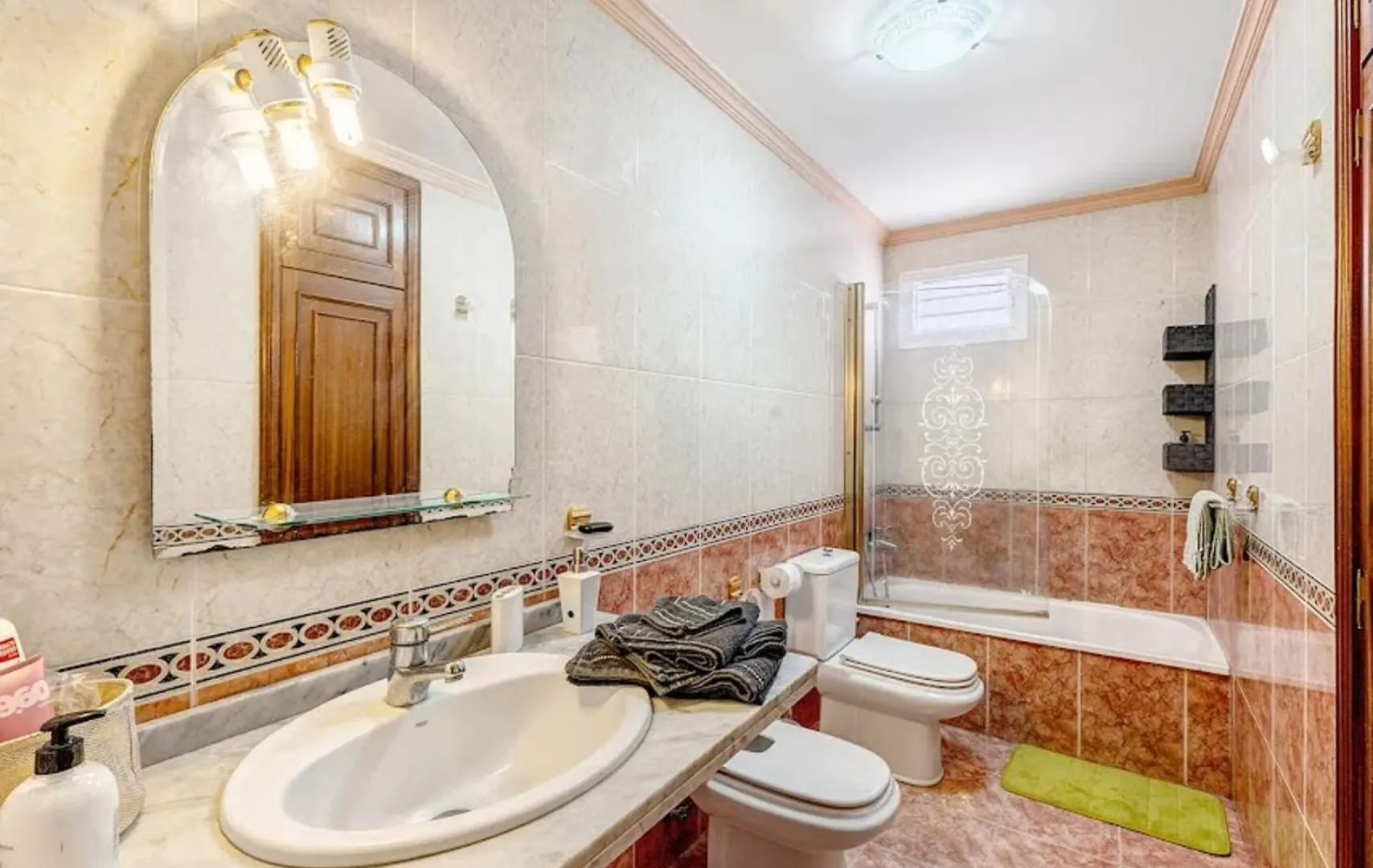 Home Radazul Beach Sea View & Wiffi Free Apartment